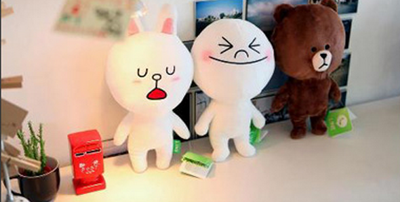 تزئین دفتر لاین با استیکرهایش